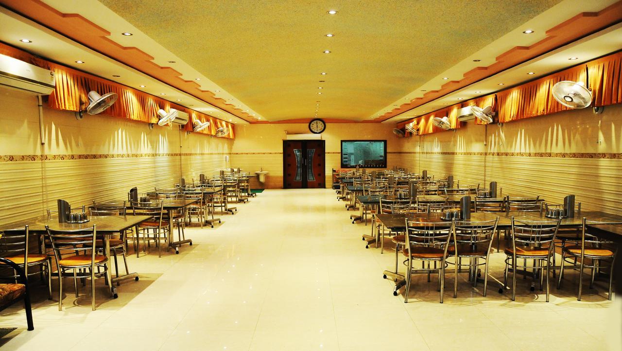Ramas Residency Srikalahasti Exterior photo